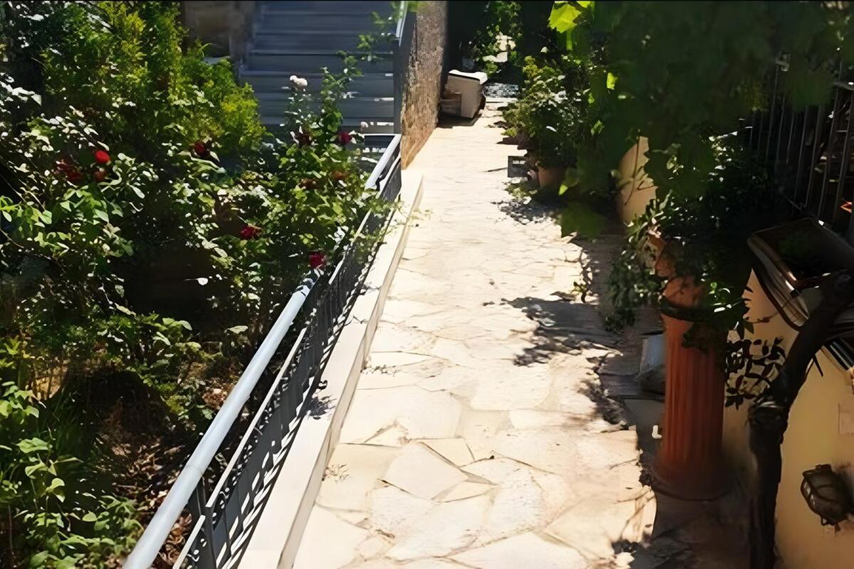 Apartament Σύγχρονο Vintage Στο Μαρούσι Ateny Zewnętrze zdjęcie